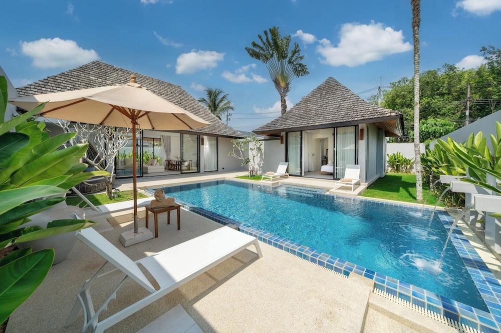 Anchan Villas Phuket - Private 4 Bedroom Signature Pool Villa by Escape Villas Room Type - Luxury Villa