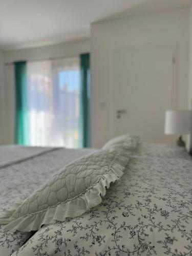 Apartmán Květinová zahrada - Tap to explore photos