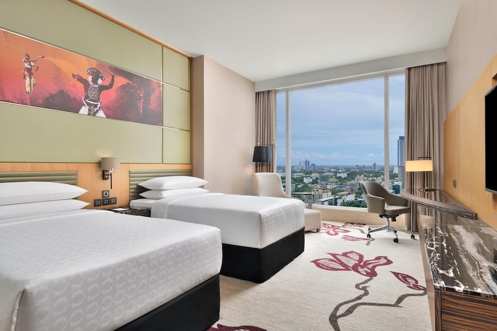 Sheraton Colombo Hotel Room Type - Club Room, 2 Twin Beds