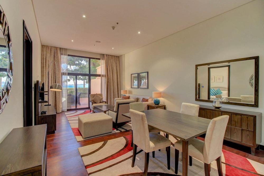 Luxe Getaways Palm Jumeirah Room Type - ONE BEDROOM GROUND FLOOR (RANG05)