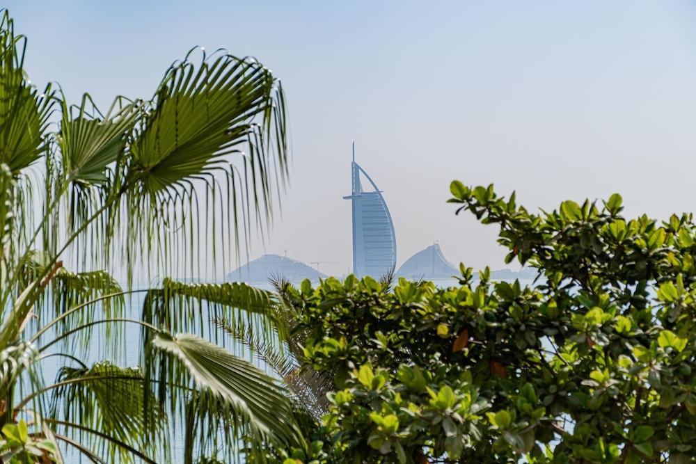 Luxe Getaways Palm Jumeirah Room Type - TWO BEDROOM APARTMENT (RAN 246)