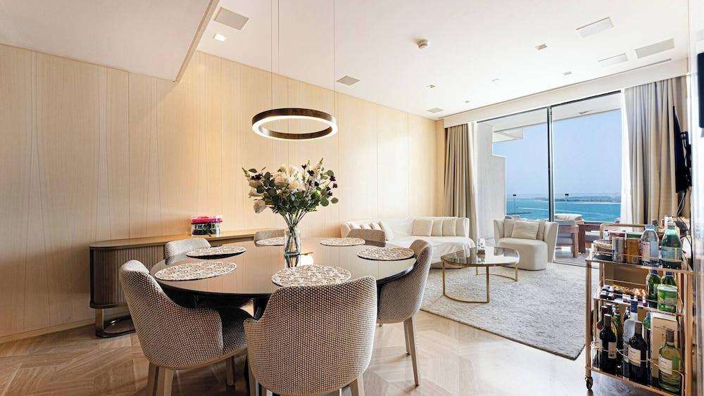 Five Palm Jumeirah 2 Bdr Full Sea View