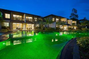 The ShellSea Krabi Luxury Beach Front Resort & Pool Villa - Tap to explore photos