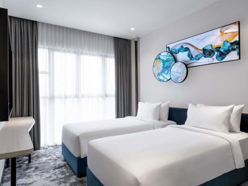 MERCURE KUALA LUMPUR TRION - Tap to explore photos