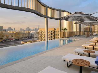 Mercure Dubai Deira - Tap to explore photos