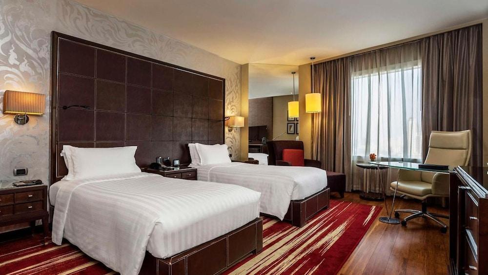Hilton Bangkok Grande Asoke Room Type - Accessible Room, 2 Twin Beds
