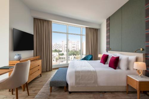 ABESQ DOHA HOTEL & RESIDENCES, an IHG hotel - Tap to explore photos