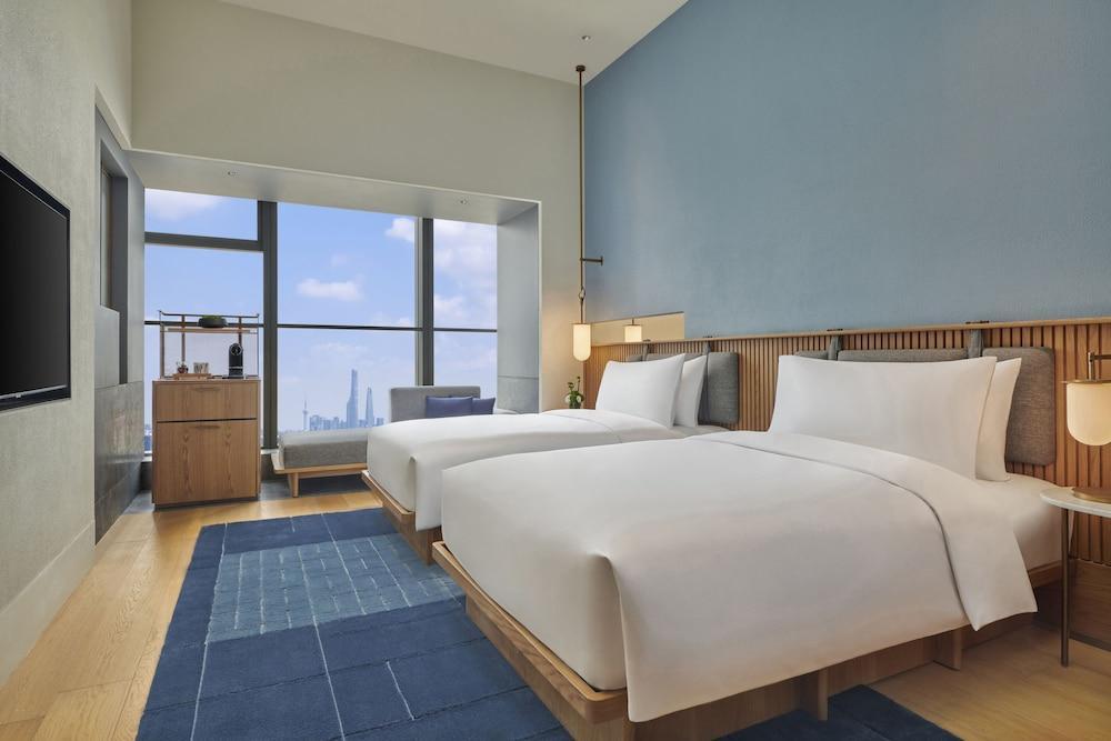 Artyzen NEW BUND 31 Shanghai Room Type - Deluxe Twin Room, 1 Bedroom