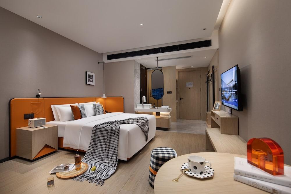 SPEY HOTEL Room Type - Luxury Single Room, 1 Queen Bed