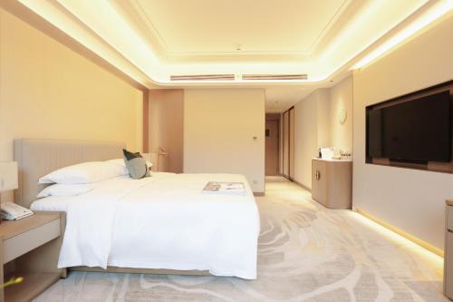 Shanghai Dongjiao State Guest Hotel Room Type - Superior King Room-VIP Building 