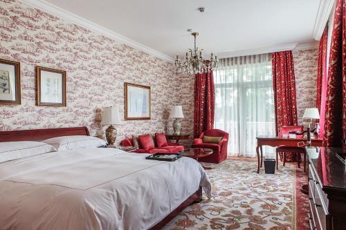 Hong Qiao State Guest House - Tap to explore photos