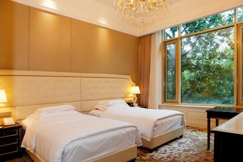 Hong Qiao State Guest House Room Type - Superior Twin Room