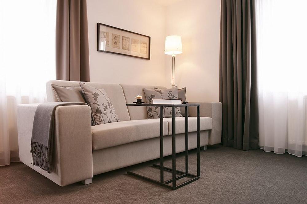 Villa na Vinici Room Type - Deluxe Suite, 2 Bedrooms
