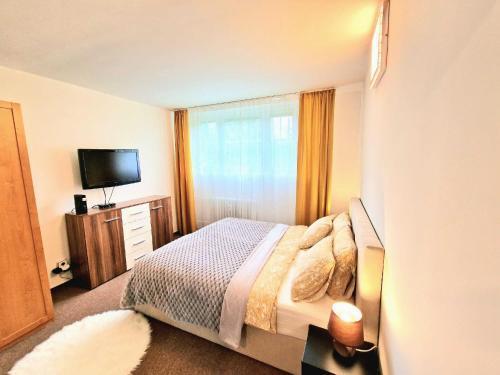 Wellness Gold apartment with Private SAUNA - Tap to explore photos