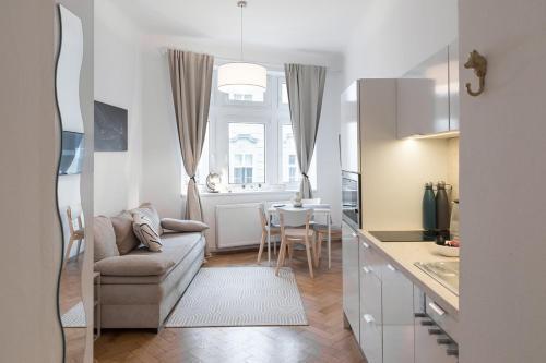 Skolska Junior apartment Room Type - One-Bedroom Apartment