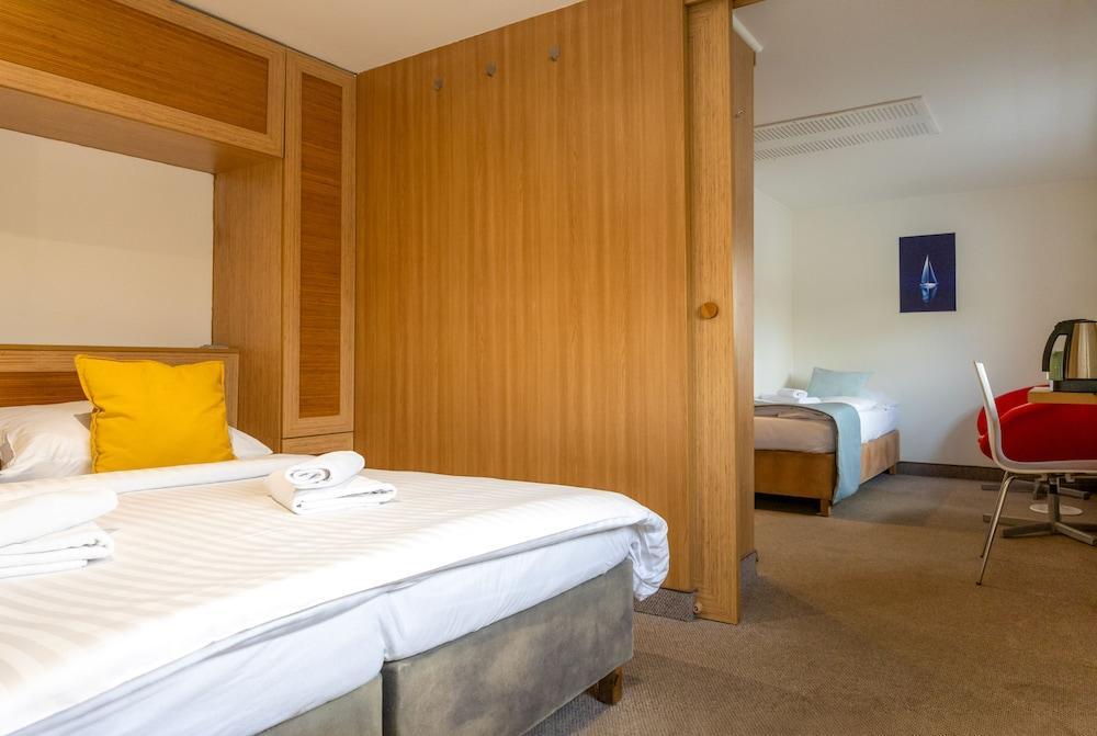 Botel Marina Room Type - Standard Triple Room, Multiple Beds, Non Smoking Botel Marina Room Type - Standard Triple Room, Multiple Beds, Non Smoking