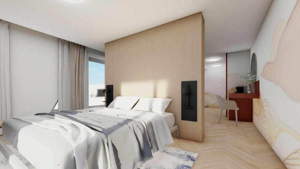 Botel Marina Room Type - Luxury Room