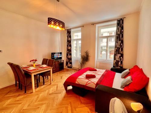 Riverbridge Apartments Prague - Tap to explore photos