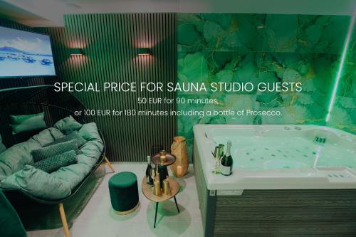 Sauna studio near centre/airport - Tap to explore photos