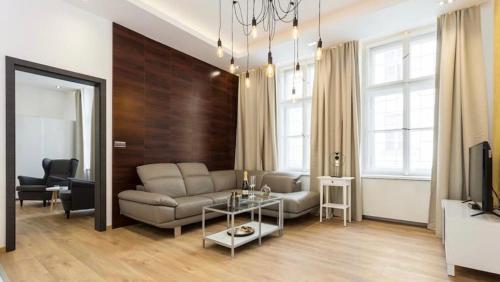 Luxury Apartment on Wenceslas Square - Tap to explore photos
