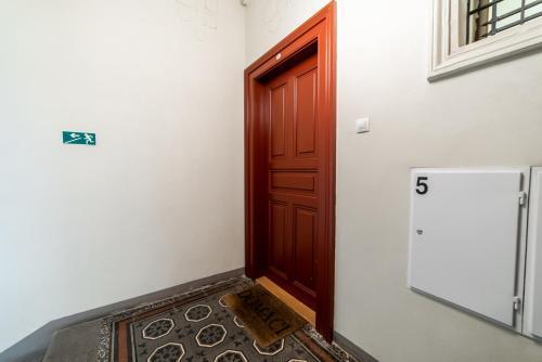 Exclusive apartment near Kafka's head - Tap to explore photos