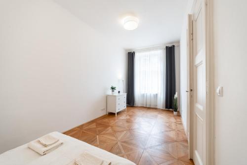Exclusive apartment near Kafka's head - Tap to explore photos
