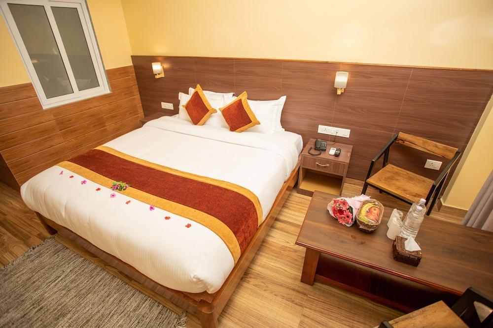 Hotel Hidden Kingdom Room Type - Apartment with Mountain View Hotel Hidden Kingdom Room Type - Apartment with Mountain View