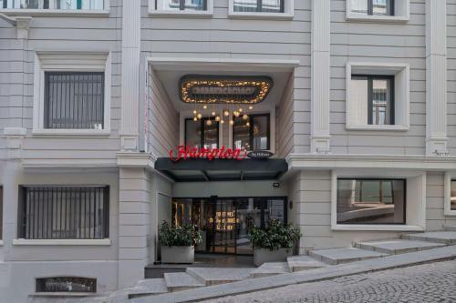 Hampton by Hilton Istanbul Sirkeci - Tap to explore photos