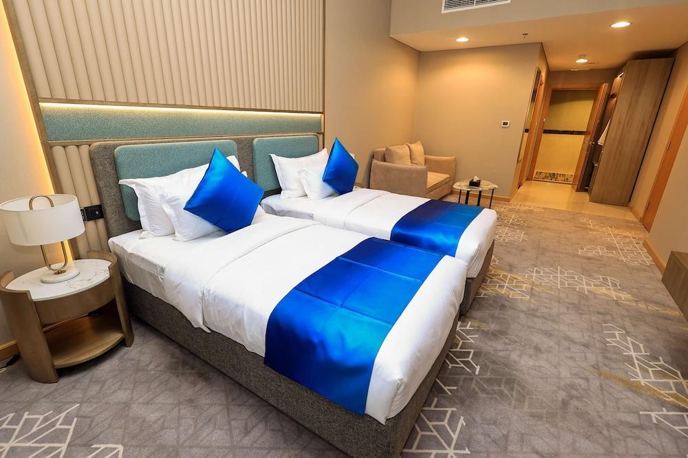 Best Western Premier M Four Hotel Room Type - Premium Room, 2 Twin Beds, Non Smoking