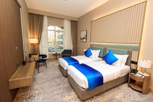 Best Western Premier M Four Hotel Room Type - Large Superior Twin Room - Smoking