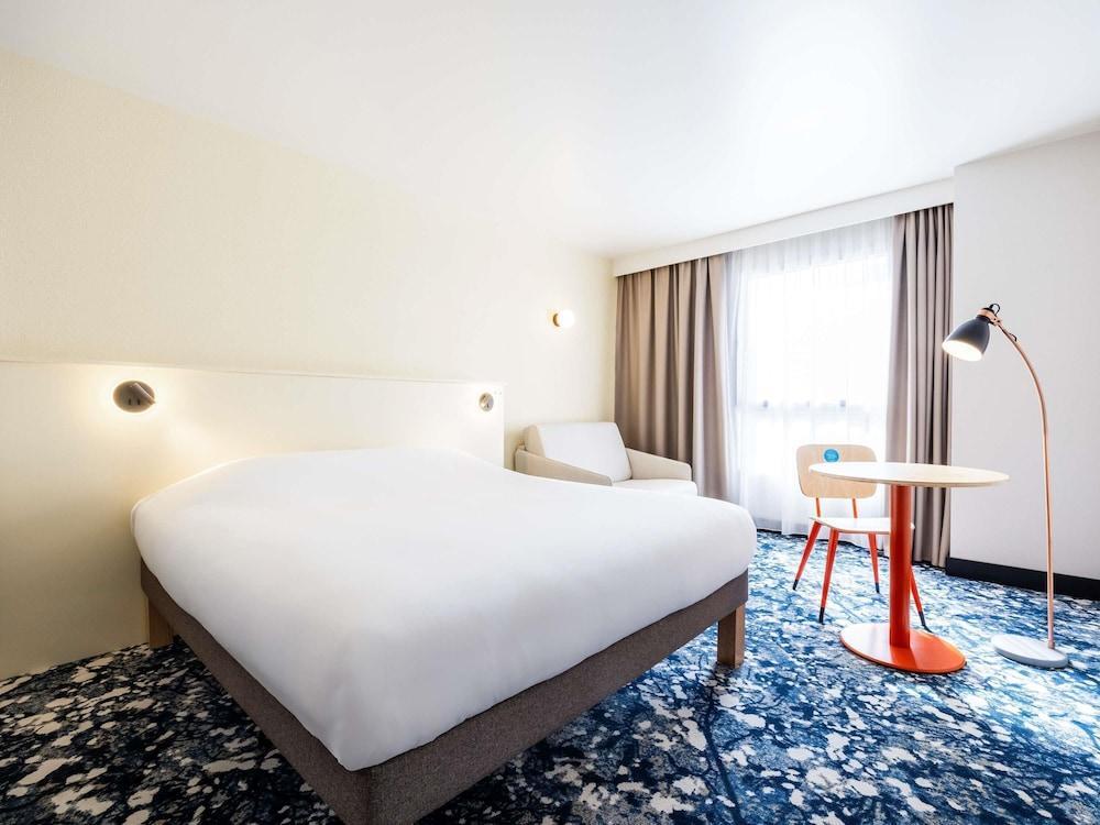 Greet Hotel Paris 13 Porte d'Italie Room Type - Room, 1 Double Bed with Sofa bed