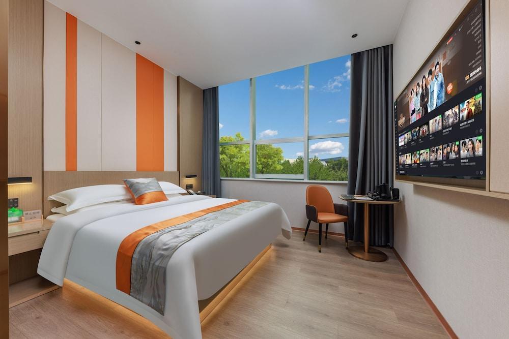 Ya Chen Hotel Room Type - Basic Room