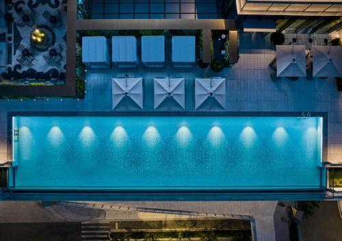 Kimpton Qiantan Shanghai by IHG - Tap to explore photos