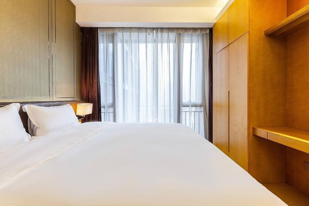 Guangzhou Huaerman Hotel - Tap to explore photos