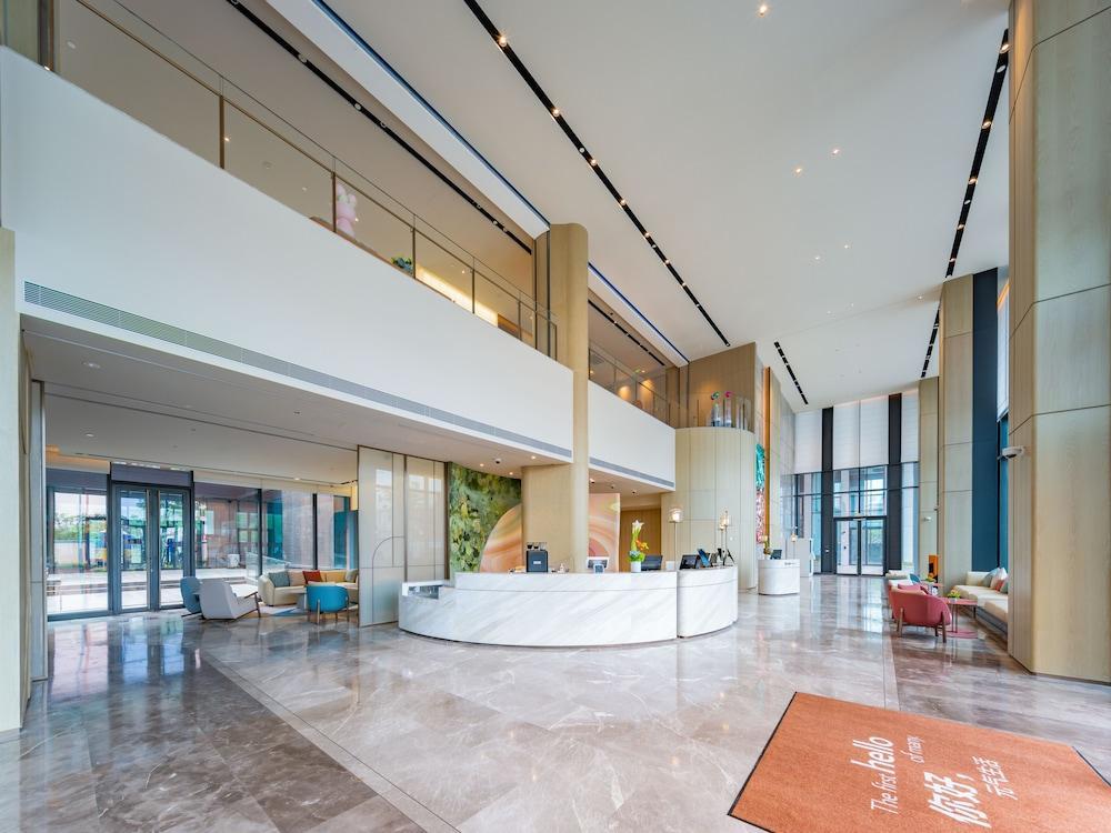 EVEN Hotel Shanghai Expo by IHG
