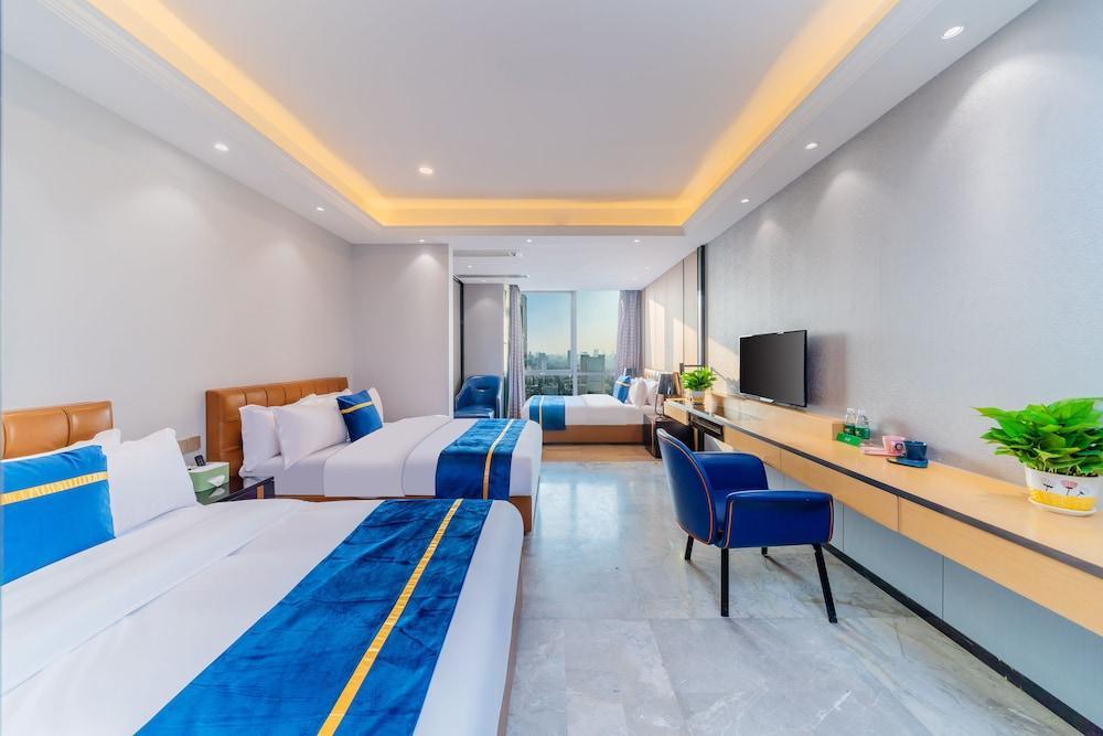Cloudy International Apartment Room Type - Executive Room, Multiple Beds