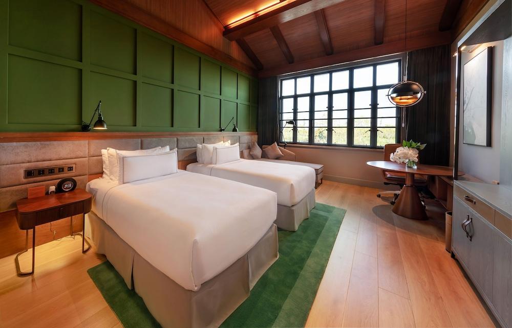 Melia Shanghai Parkside Room Type - Deluxe Room