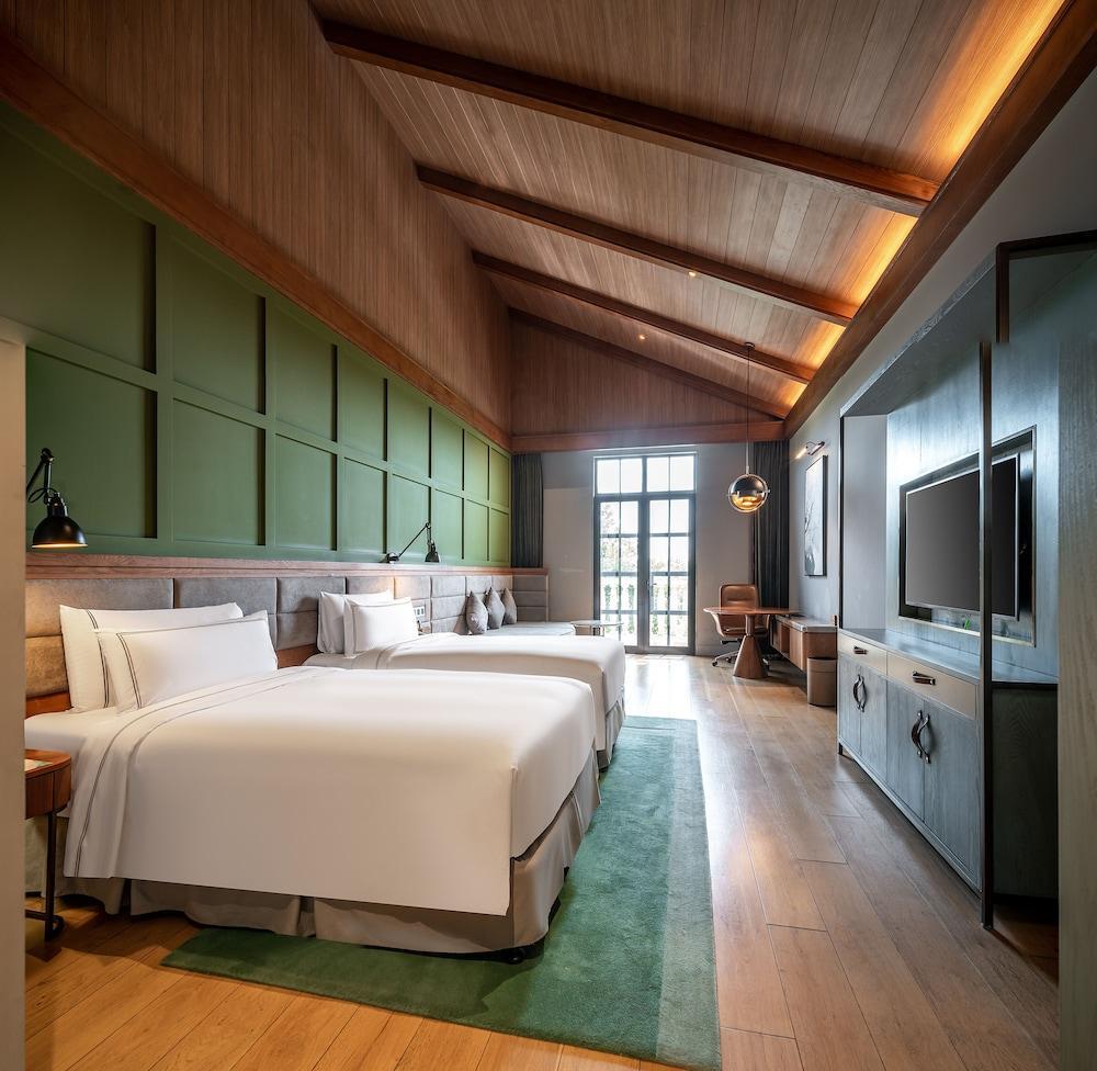Melia Shanghai Parkside Room Type - Premium Room