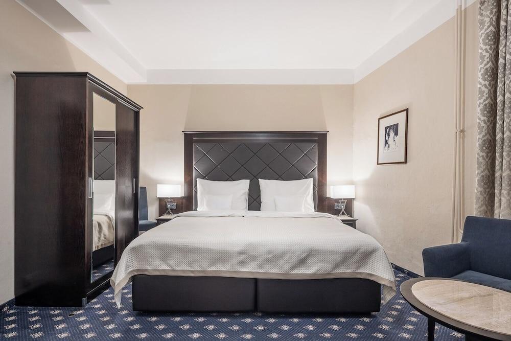 Pytloun Old Armoury Hotel Prague Room Type - Deluxe Double Room