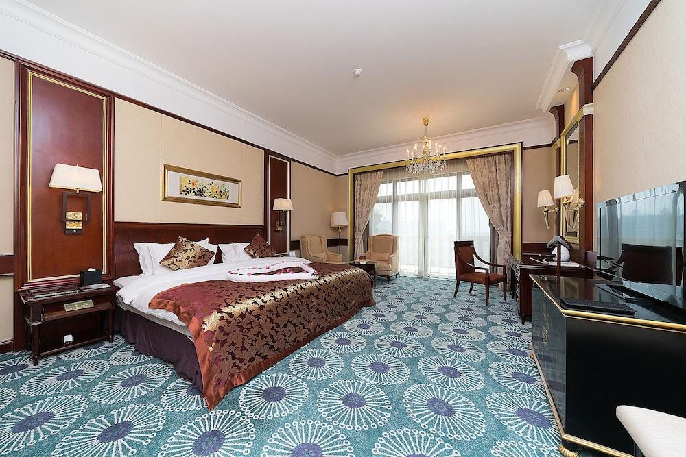 Guangzhou Evergrande Hotel - Tap to explore photos
