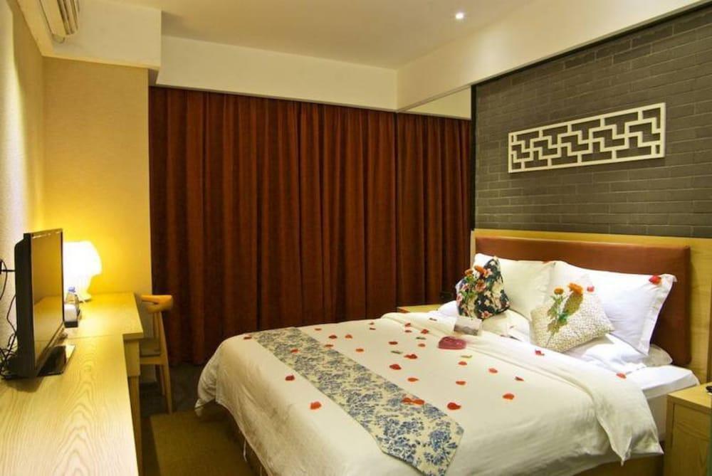 Sotel Inn Art Hotel Pazhou Branch - Tap to explore photos