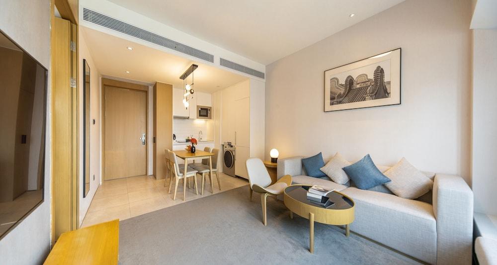 Keypai Hotel Room Type - Basic Suite
