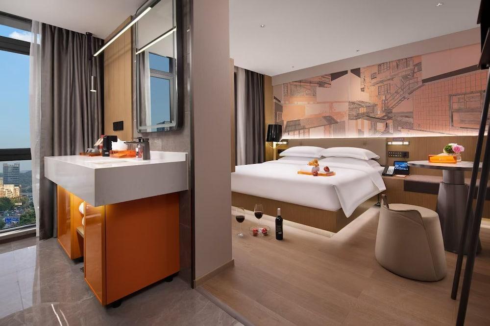 From.K Hotel Guangzhou Room Type - Luxury Double Room