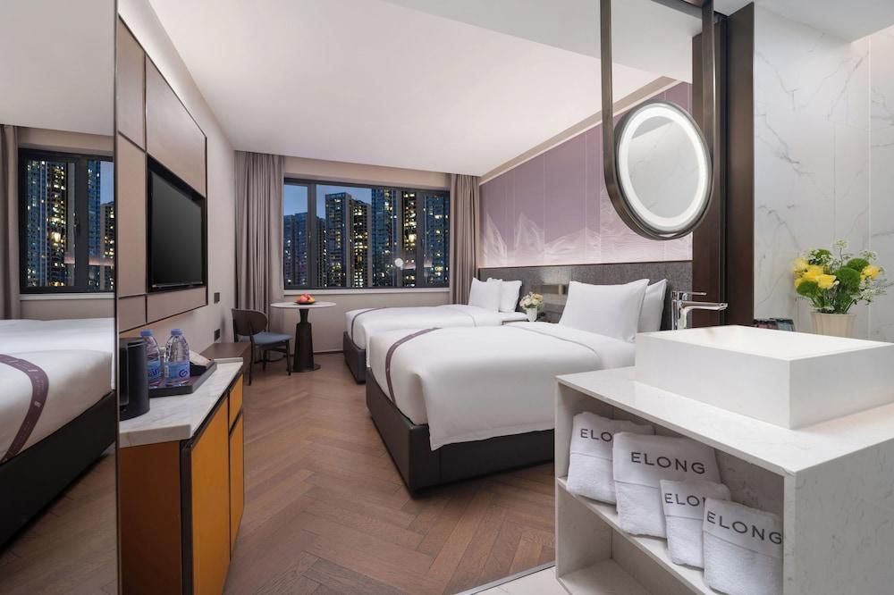 IMPERIAL TRADERS ELONG HOTEL Room Type - Artisan Heart City-View Twin Room