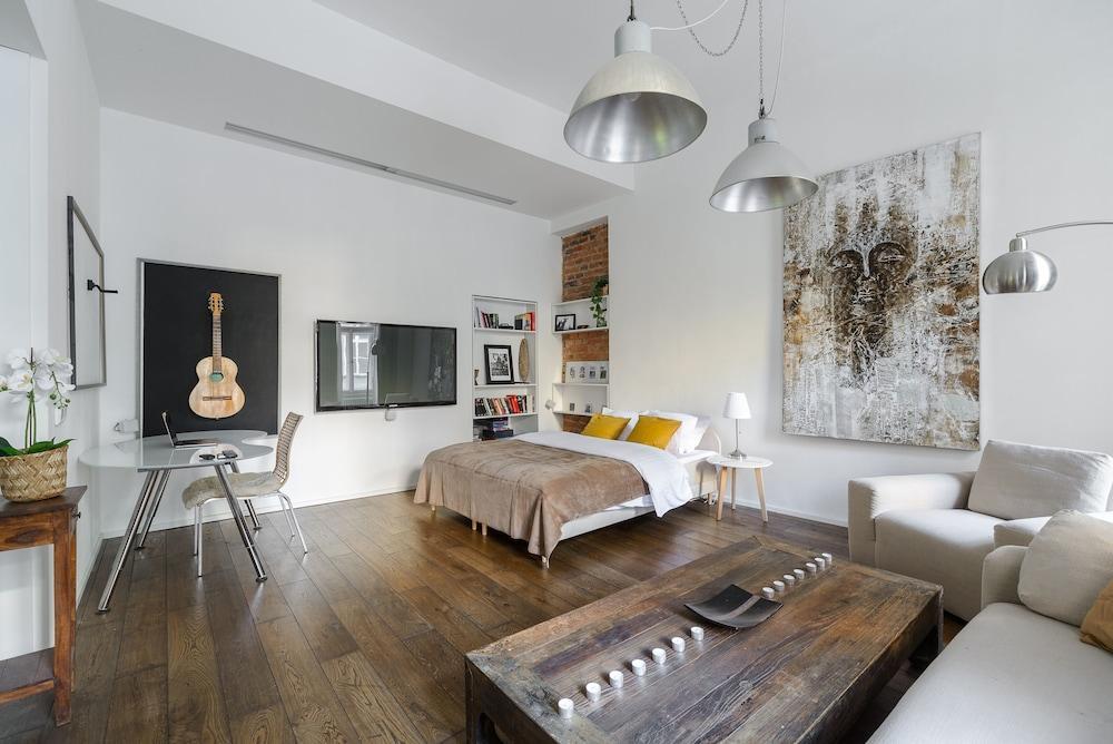Luxury 3-bedrooms apartments