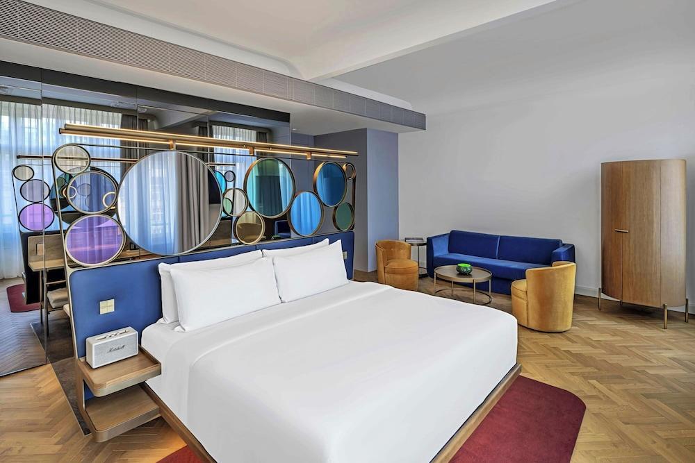 W Prague Room Type - Heritage Bohemia Suite