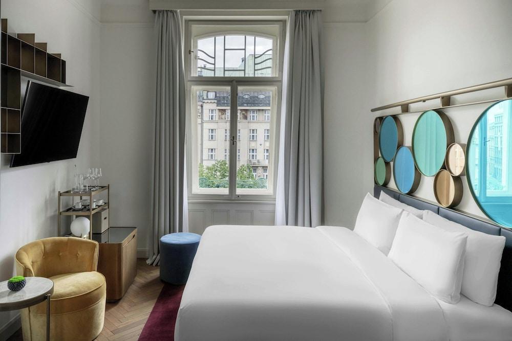 W Prague Room Type - Cozy Bohemia Room