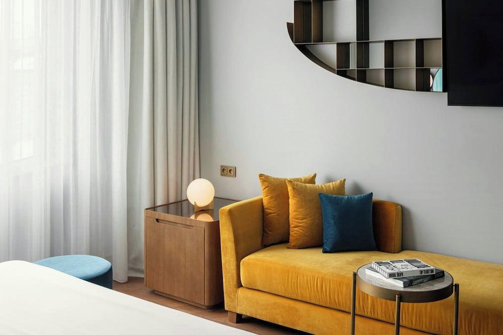 W Prague Room Type - Deluxe Room, 1 King Bed