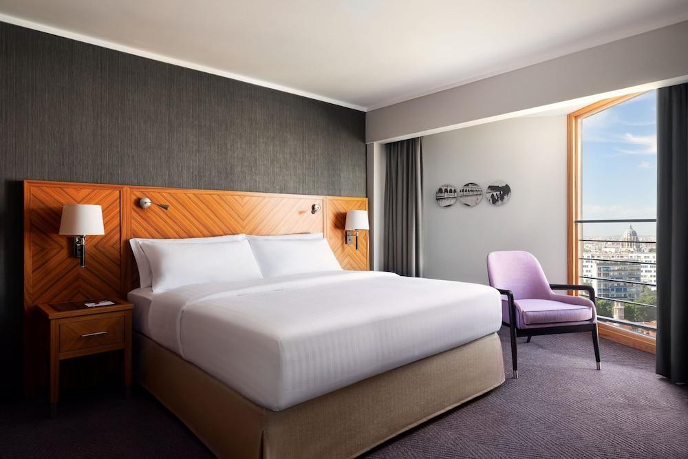 Paris Marriott Rive Gauche Hotel & Conference Center - Tap to explore photos