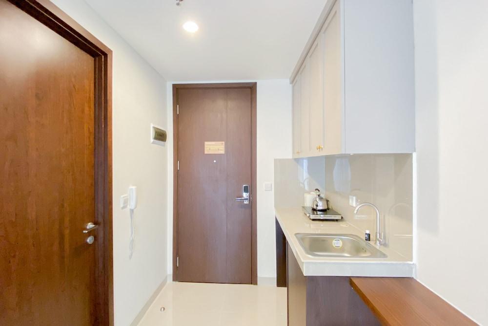 Simply Look Studio Room Vasaka Solterra Apartment - Tap to explore photos